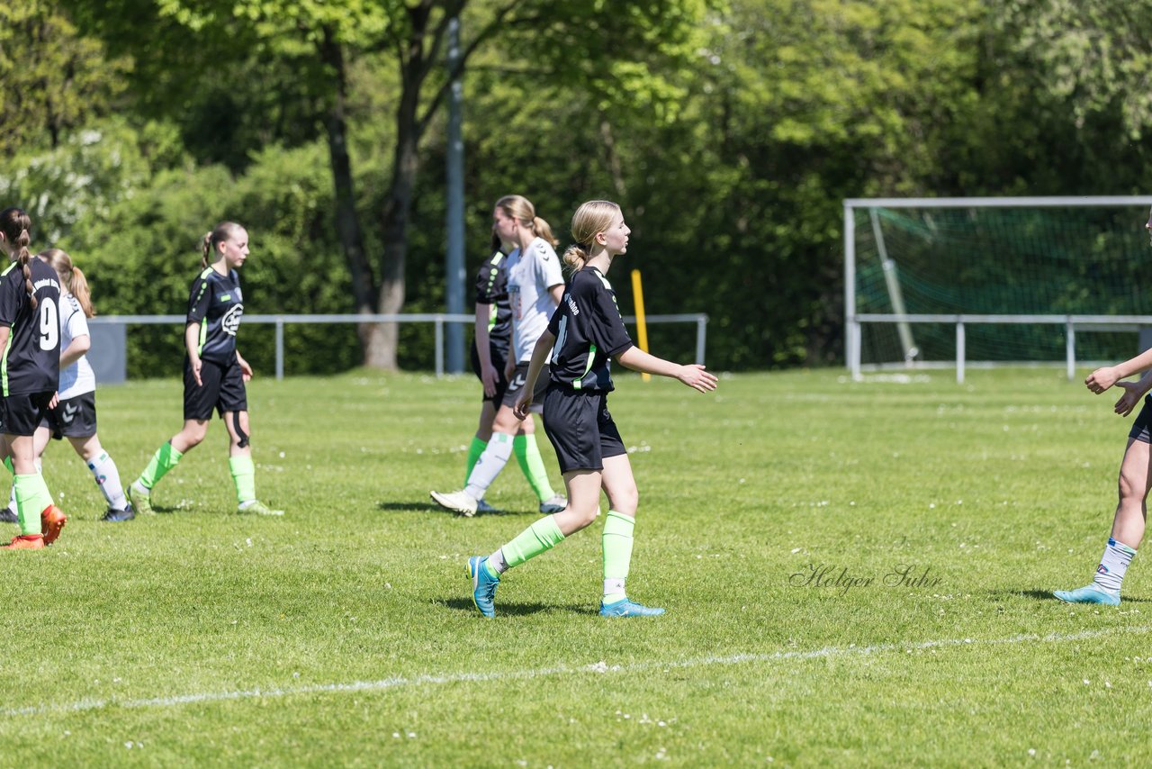 Bild 337 - wBJ SV Henstedt Ulzburg - FSG Oldendorf Itzehoe : Ergebnis: 6:3